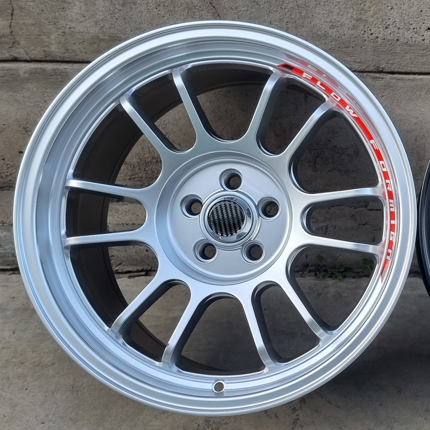 SET DE LLANTAS MODELO DX014. Aro 17- 5x100. .Color Plateado .(DX014).