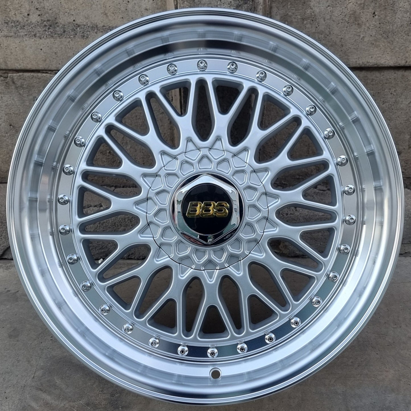 SET DE LLANTAS BBS RS. Aro 17 - 5x100. Color Plateado. (508)