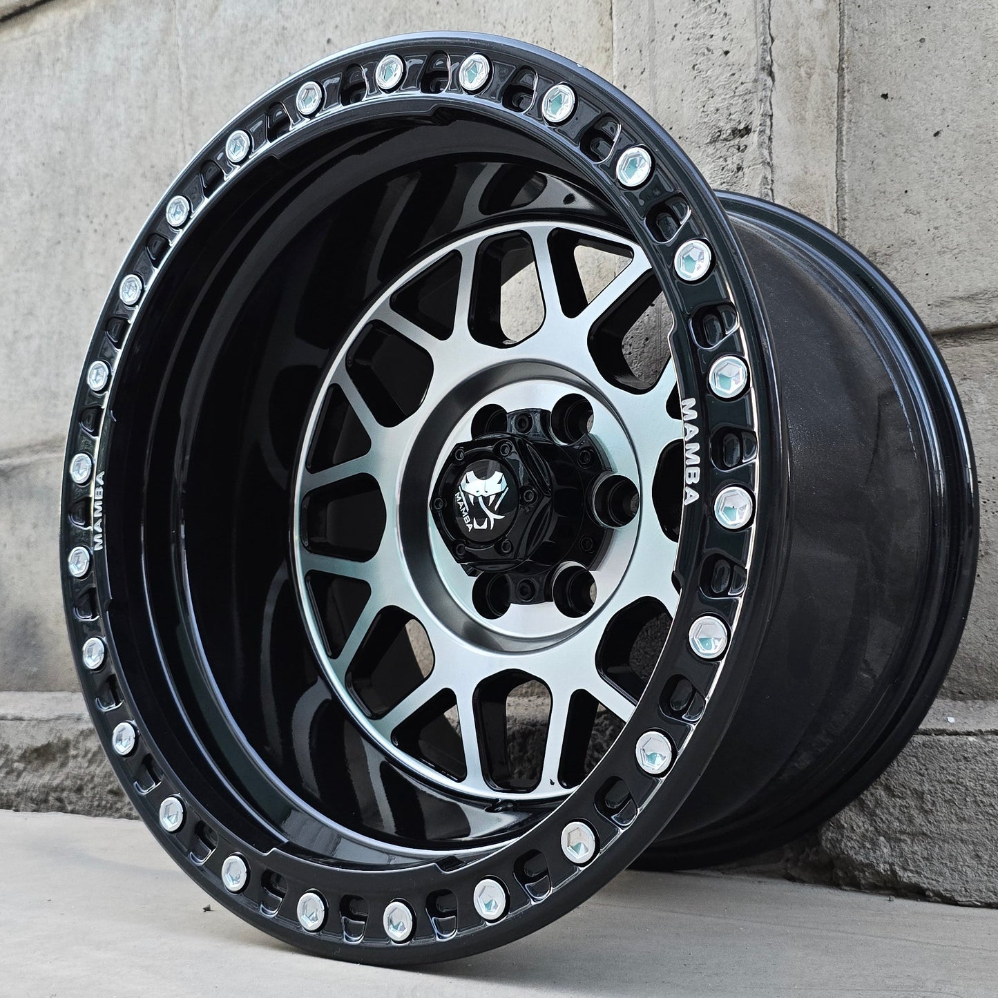 SET DE LLANTAS MODELO R606. Aro 16 6x114 .Color Plateado .(R606).