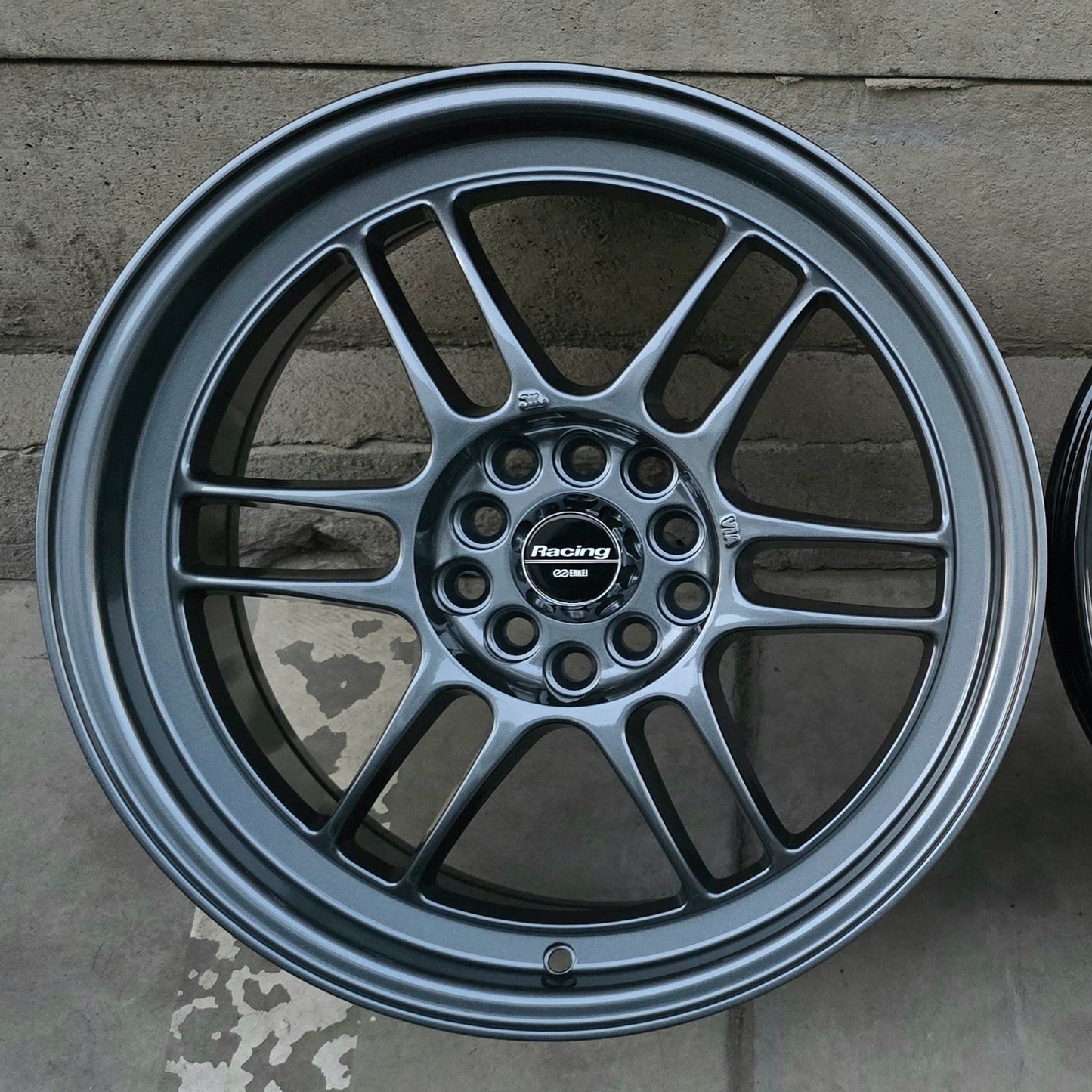 SET DE LLANTAS ENKEI RPF1 COLOR Grafito. Aro 17- 5x100, 5x114 (RPF1)