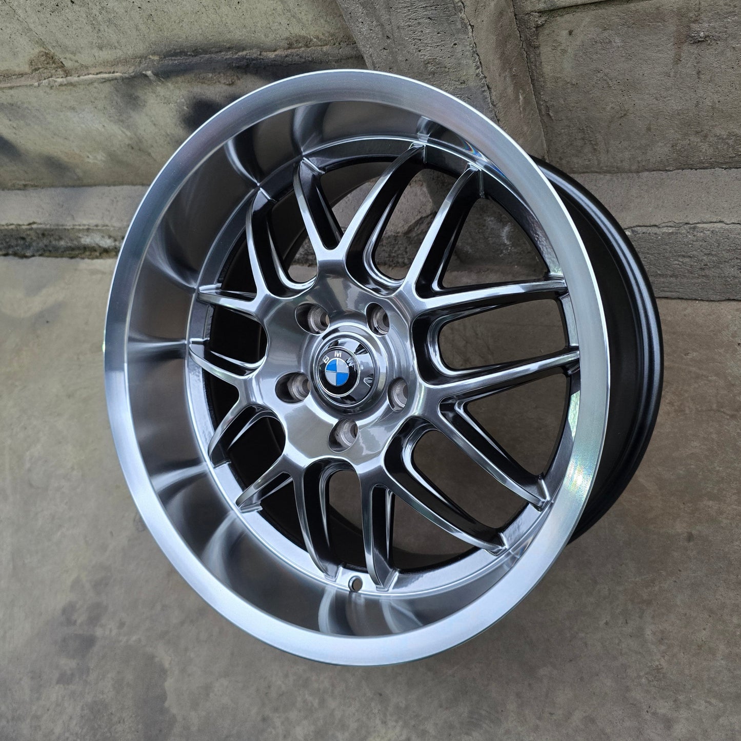 SET DE LLANTAS BMW COLOR Grafito Metalizado. Aro 18 - 5x120 (ZS063)