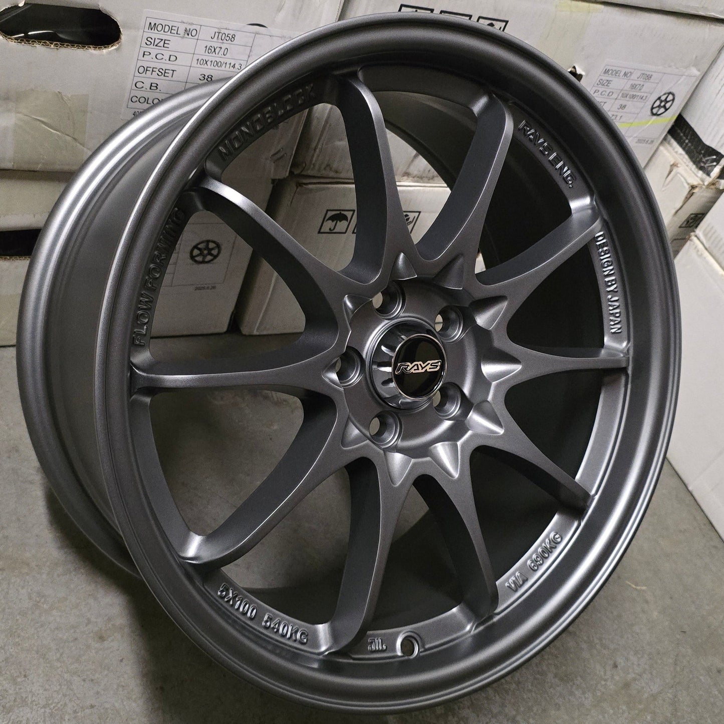 SET DE LLANTAS RAYS. Aro 17 - 5x100. Color Grafito. (FBX117)