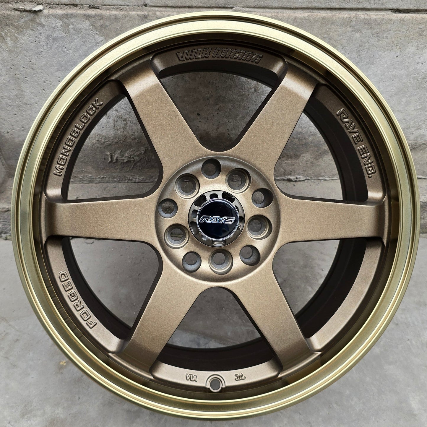 SET DE LLANTAS VOLK TE37. Aro 16 - 5x100, 5x114. Doble Apernadura. Color Bronce. (JT058)