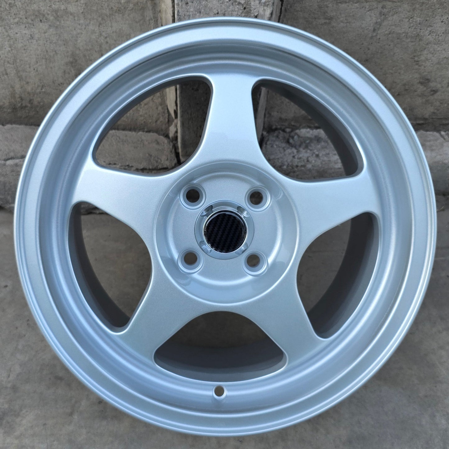 SET DE LLANTAS EVOREGAMASTER. Aro 15 - 4x100. Color Plateado (272)