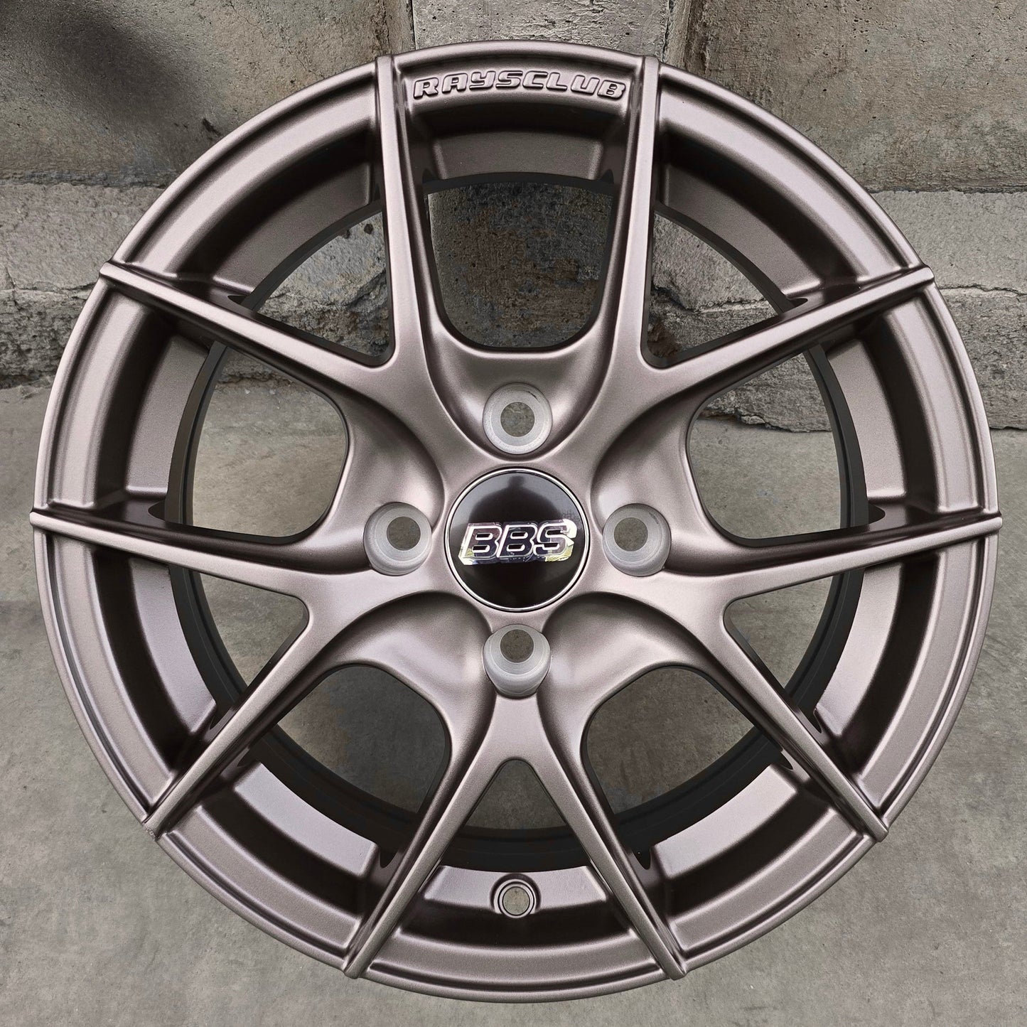 SET DE LLANTAS BBS FIR. Aro 14 - 4x100. Color Bronce (14X315B).