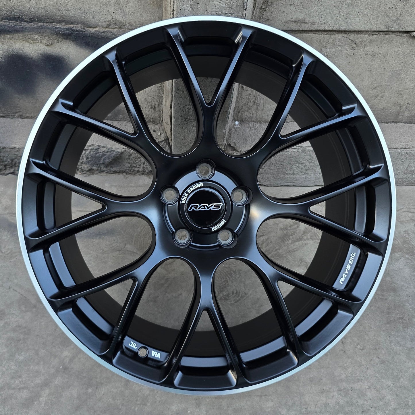 SET DE LLANTAS MERCEDES . Aro 19 - 5x112. Color SBML. (383)