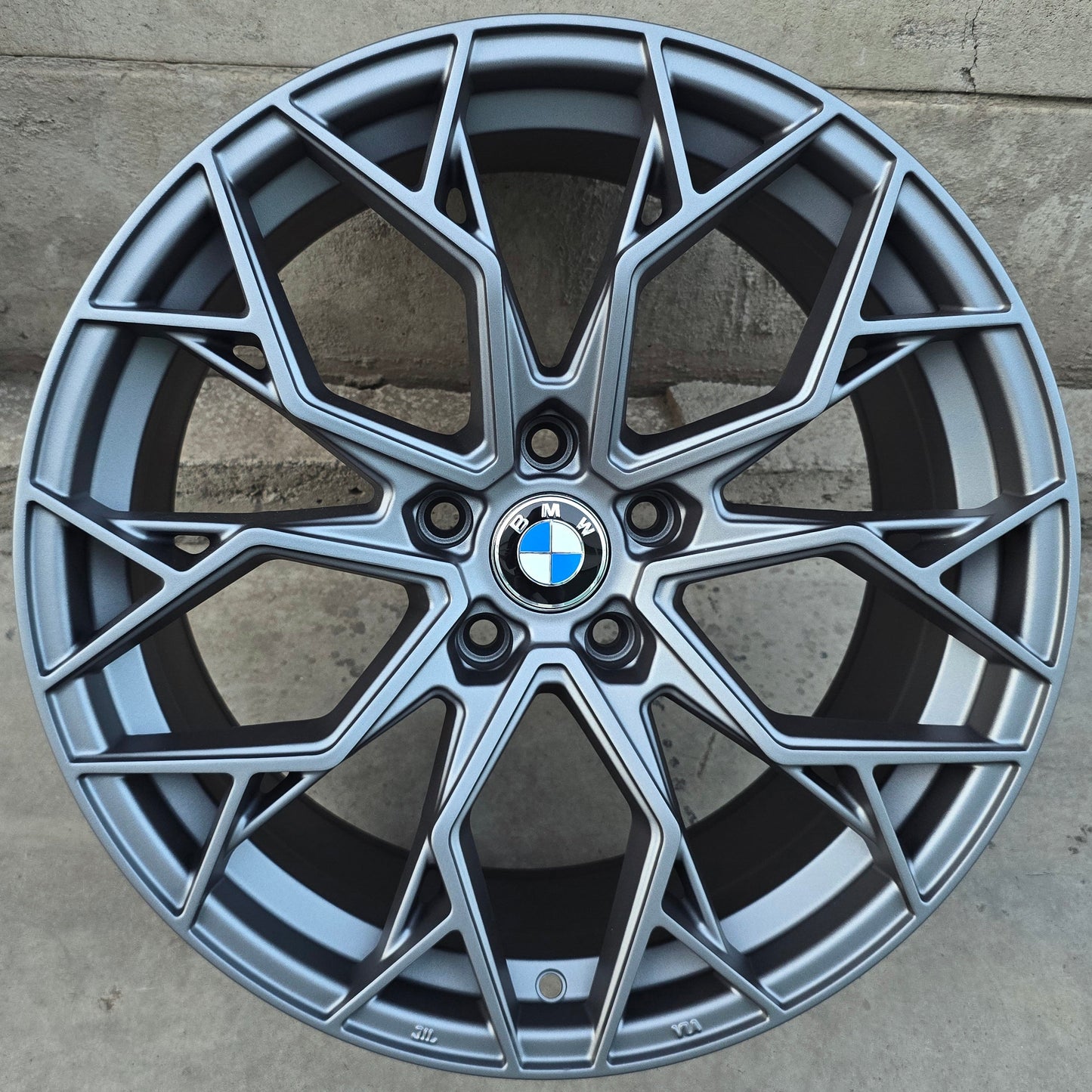 SET DE 4 LLANTAS BMW*. Aro 18 - 5x112. Color Grafito. (TAMBURELLO)