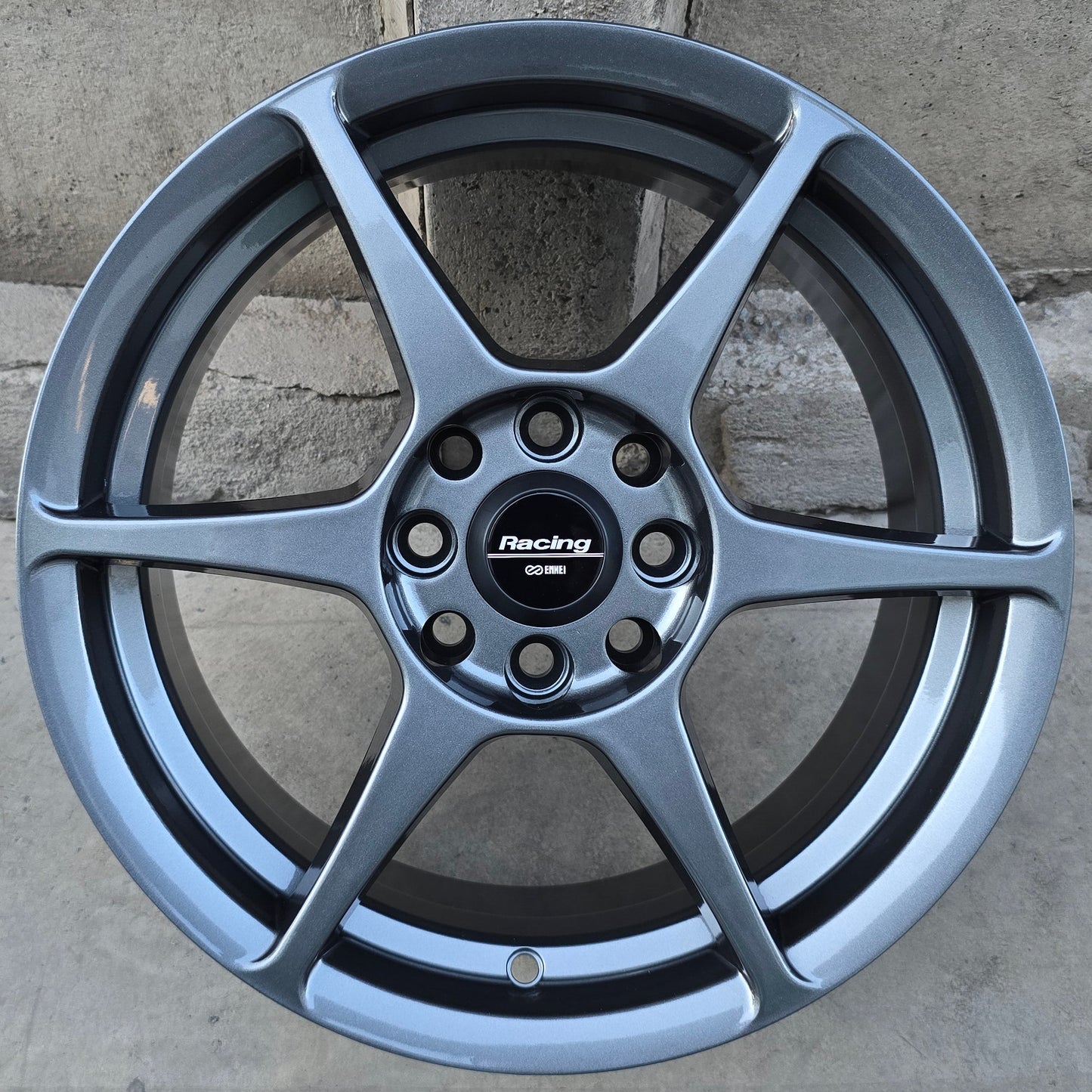 SET DE 4 LLANTAS P1. Aro 15 - 4x100, 4x108. Doble Apernadura. Color Grafito. (P1)