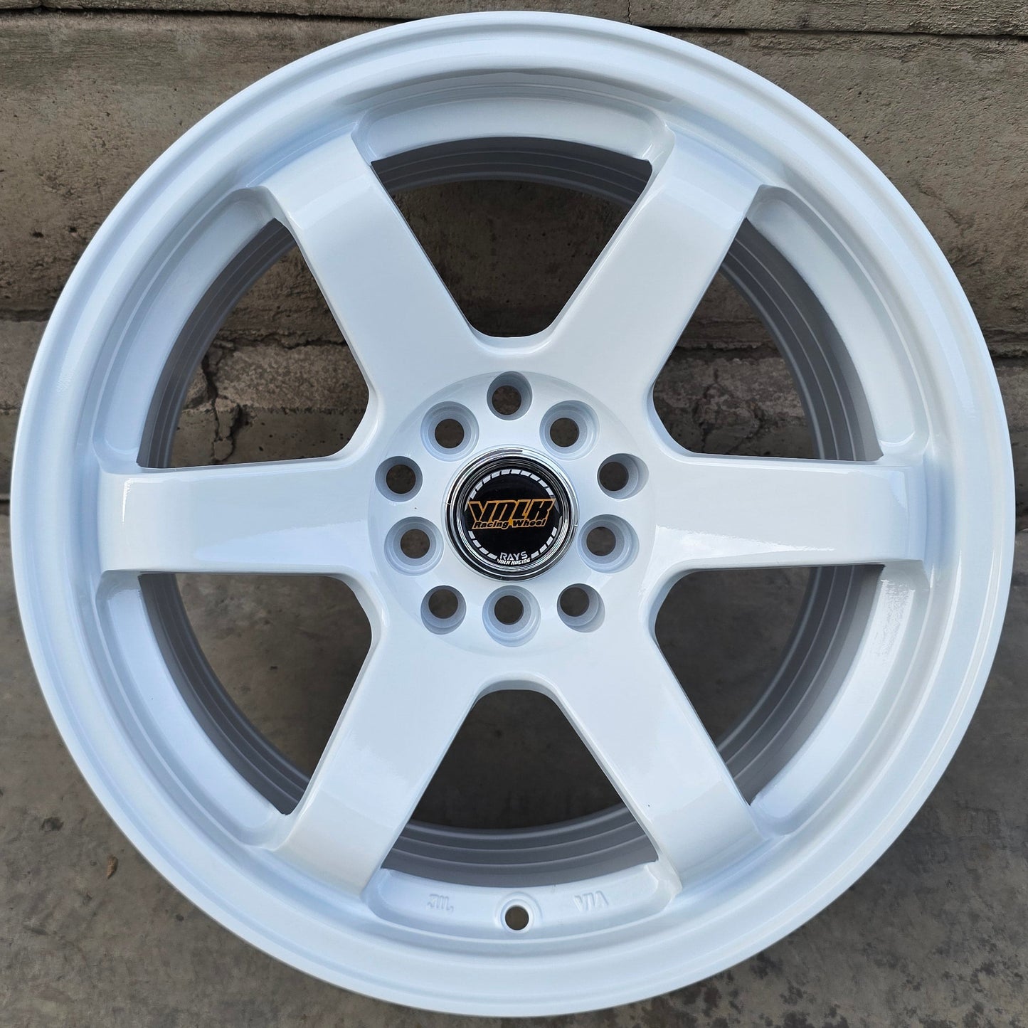 SET DE 4 LLANTAS VOLK TE37 *. Aro 16 - 5x100, 5x114. Doble Apernadura. Color Blanco. (6003)