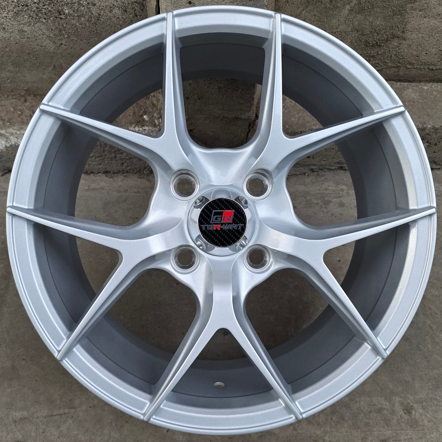 SET DE 4 LLANTAS BBS FIR. Aro 14 - 4x100. Color Plateado. (1293)