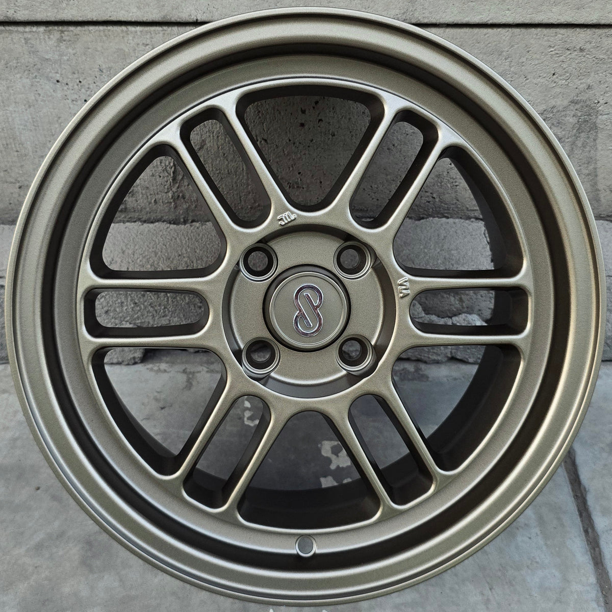 SET DE 4 LLANTAS ENKEI RPF1. Aro 15-4x100. Color Bronce. (6042D)