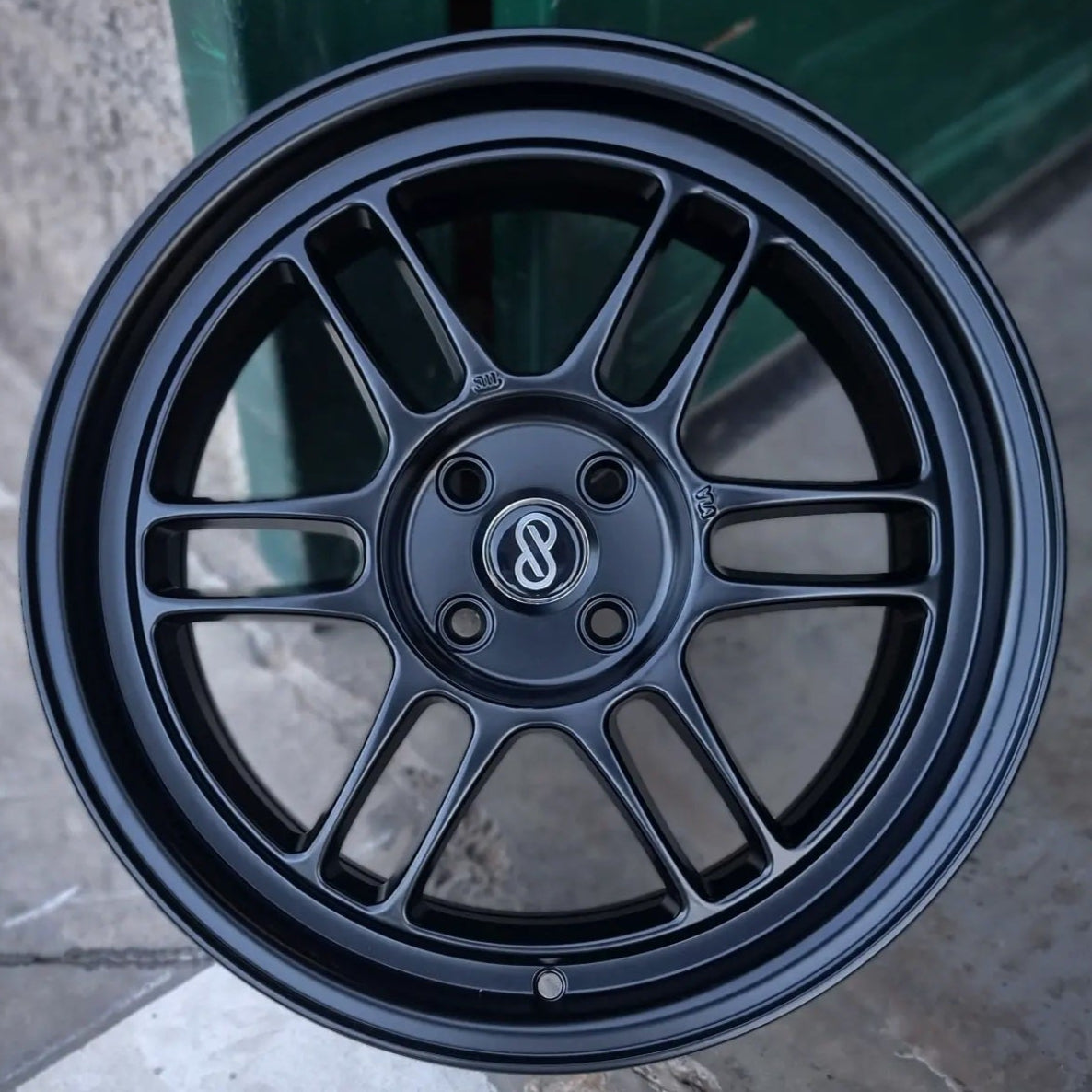 SET DE LLANTAS ENKEI RPF1. Aro 17- 4x100. .Color Negro Mate .(TY368).