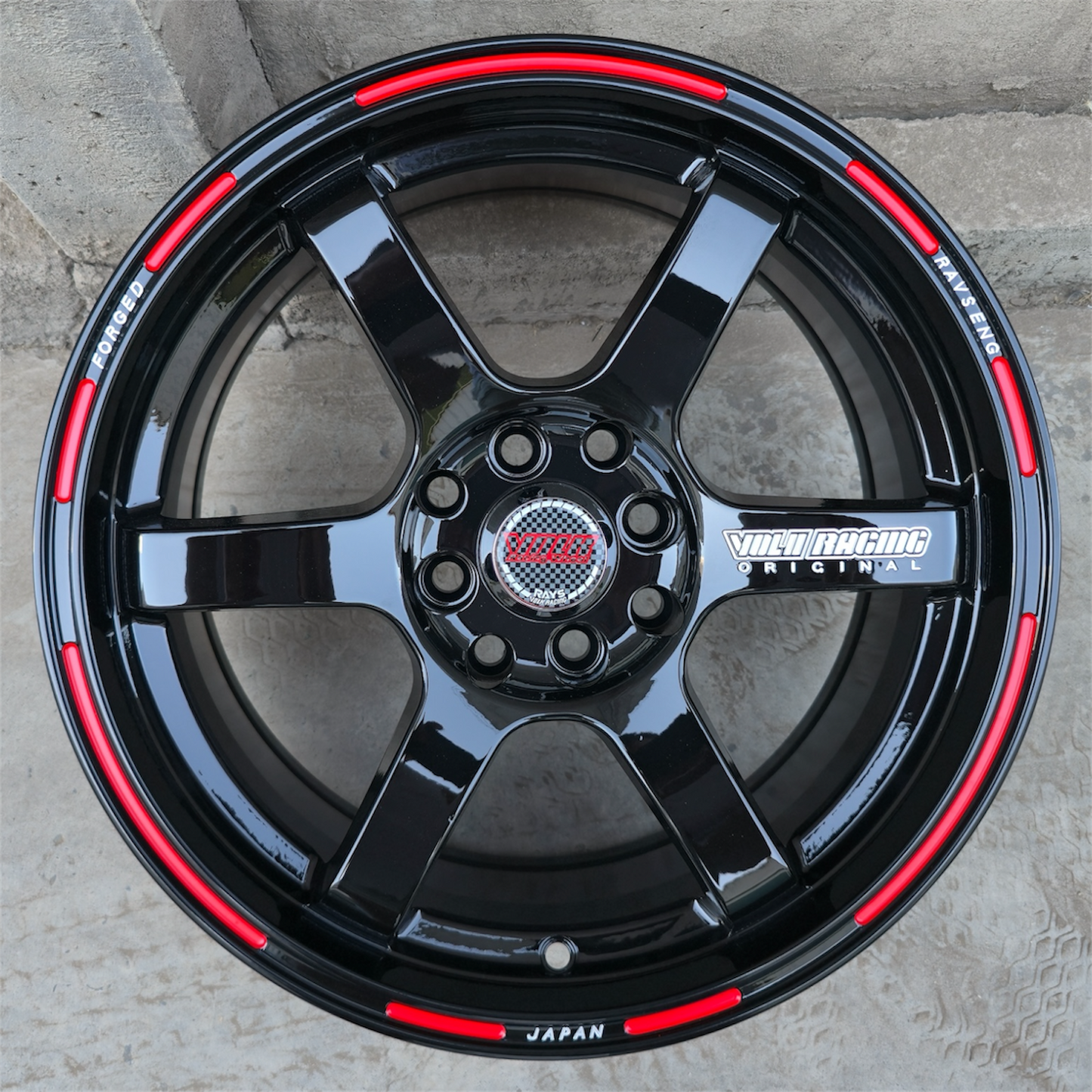 SET DE 4 LLANTAS VOLK TE37. Aro 16 - 4x100, 4x114. Doble Apernadura. Color Negro. (16H6146A)