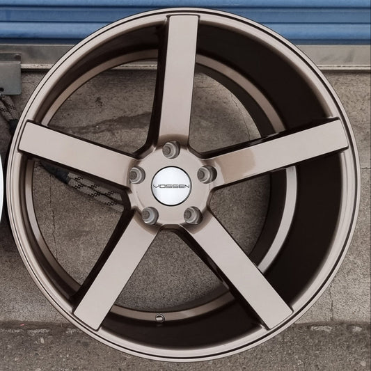 SET DE LLANTAS VOSSEN CV3. Aro 20 - 5x120. Color Bronce. (JNC026)