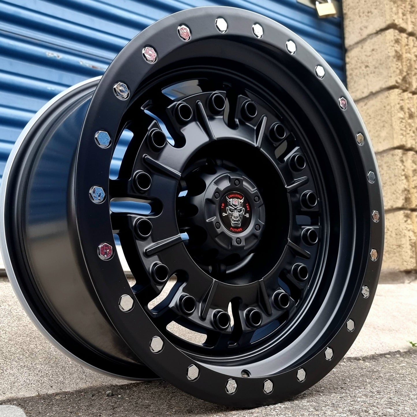 SET DE LLANTAS MODELO JT250-7. Aro 17-6x139 .Color Negro .(JT250).