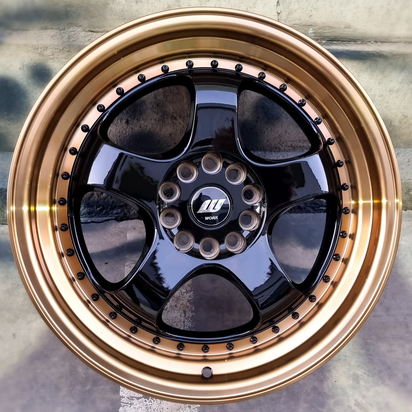 SET DE LLANTAS WORK MEISTER COLOR Negro Aro Bronce. Aro 18 - 5x114, 5x120 (D-002)