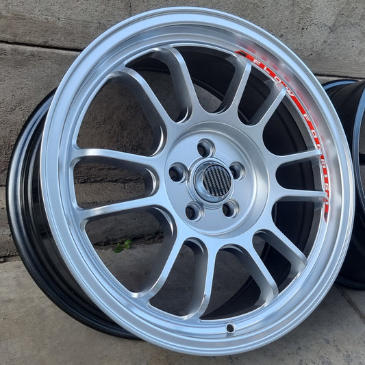 SET DE LLANTAS MODELO DX014. Aro 17- 5x100. .Color Plateado .(DX014).