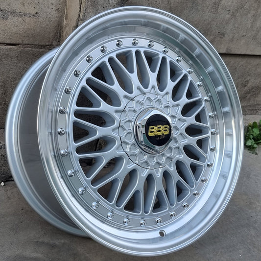 SET DE LLANTAS BBS RS COLOR Plateado Aro Cromado. Aro 18 - 5x100, 5x114 (882)
