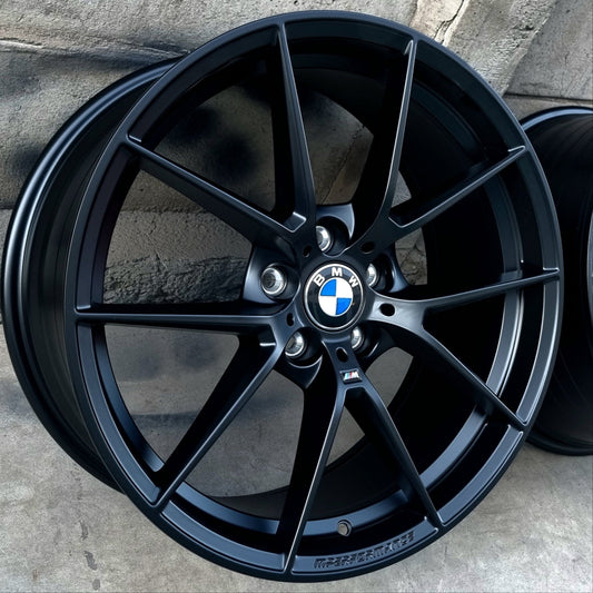 SET DE LLANTAS BMW PERFORMANCE COLOR Negro. Aro 19 - 5x112. (764)
