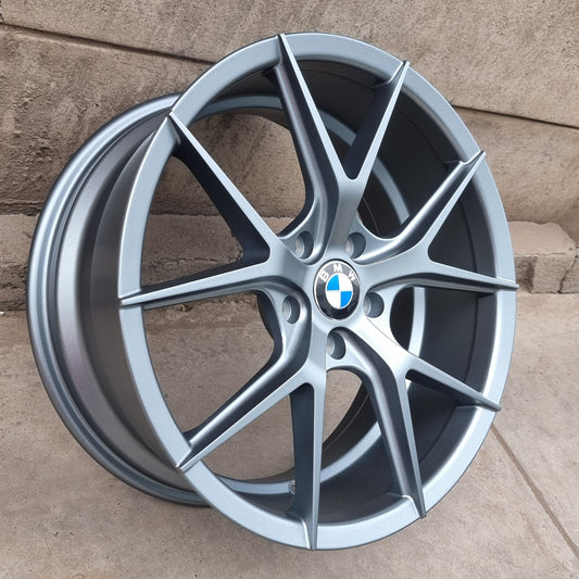SET DE LLANTAS BMW COLOR Grafito Metalizado. Aro 19 - 5x120 (5029)