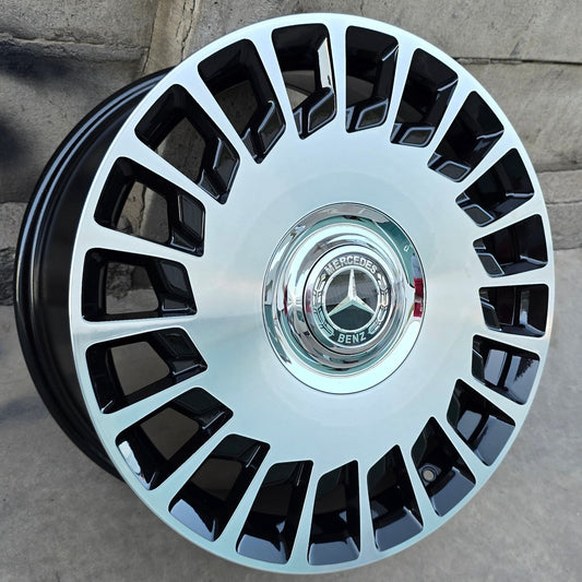 SET DE LLANTAS MERCEDEZ MAYBACH  . Aro-19-5x112 .Color Cromado Fondo Negro .(H931D).