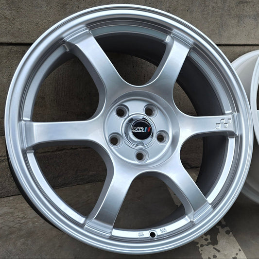 SET DE LLANTAS SSR COLOR Plateado. Aro 17- 5x100 (ZX464)