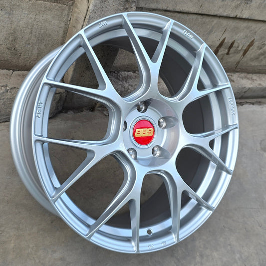 SET DE LLANTAS BBS REV7 COLOR Plateado. Aro 18- 5x114 (ZR-V7)