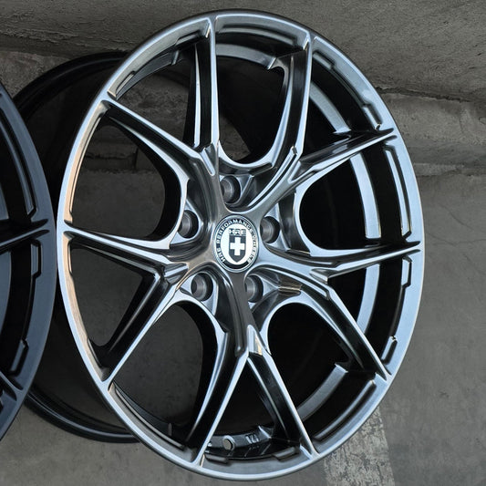 SET DE LLANTAS HRE. Aro 17- 5x114 .Color Grafito Metalizado .(ZR18).