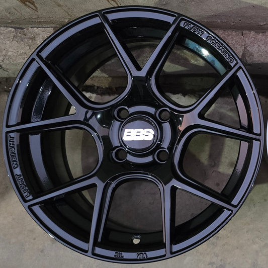 SET DE LLANTAS BBS FIR. Aro 15-4x100 .Color Negro .(AZ5007).