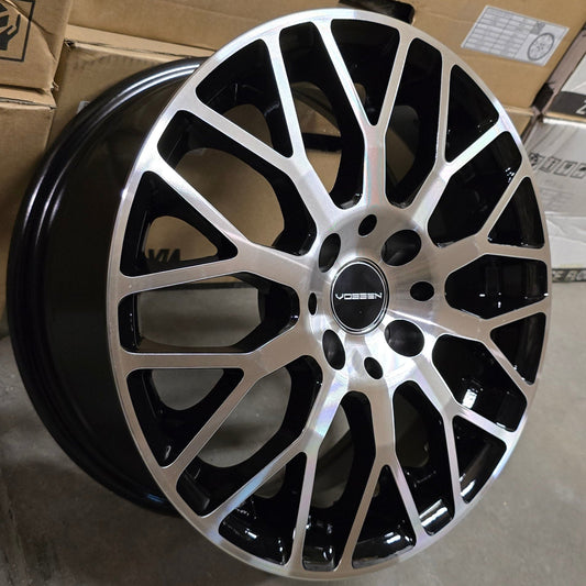 SET DE LLANTAS MODELO  51671. Aro 15-4x100 .Color Cromado Fondo Negro .(51671).