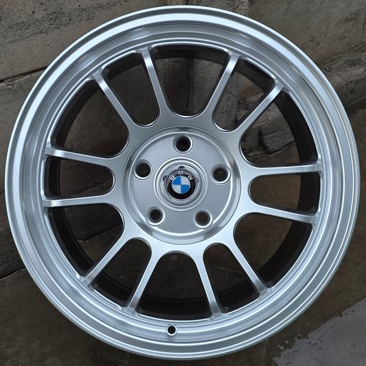 SET DE LLANTAS BMW COLOR Plateado. Aro 17- 5x120 (DX014)