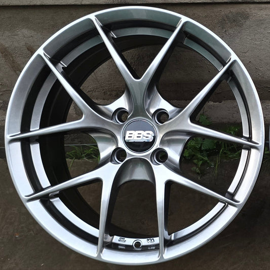 SET DE LLANTAS BBS FIR. Aro 16 5x114. .Color Grafito Metalizado .(ZR849D).