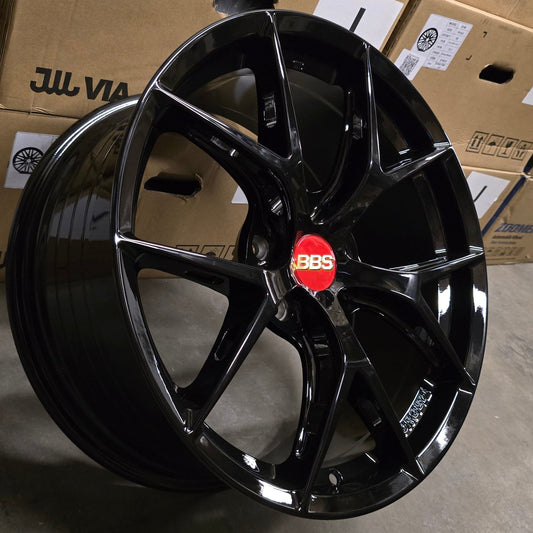 SET DE LLANTAS BBS FIR COLOR Negro . Aro 18 - 5x112 (G599)