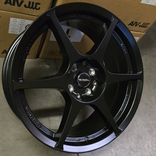 SET DE LLANTAS P1. Aro 17- 4x100, 4x114. Doble apernadura. .Color Negro Mate .(6051).
