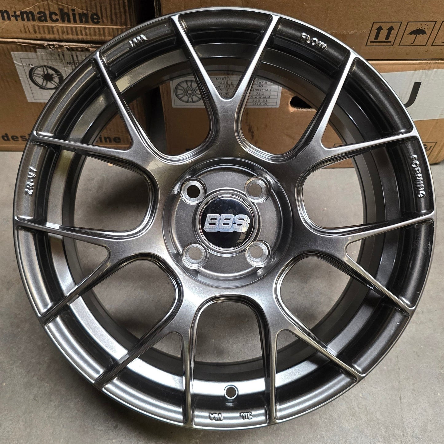 SET DE LLANTAS BBS REV7. Aro 16 - 5x114 .Color Grafito Metalizado .(ZR-V7).