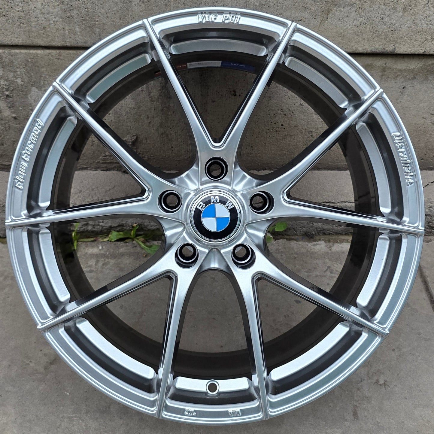 SET DE LLANTAS BMW COLOR Grafito Metalizado. Aro 18 - 5x120 (VLF-P01)