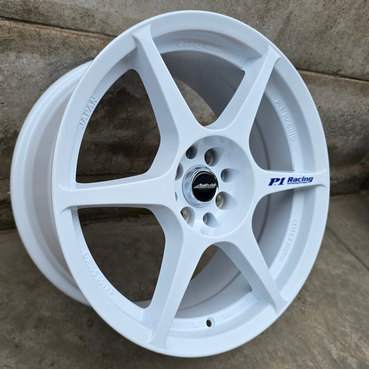SET DE LLANTAS P1. Aro 17 - 4x100, 4x108. Doble Apernadura. Color Blanco. (6051)