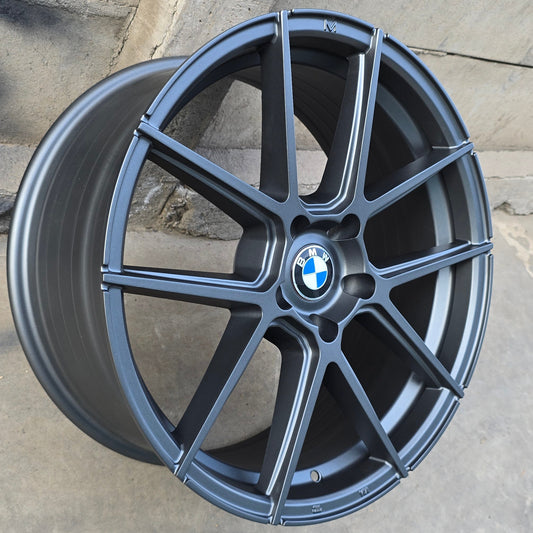 SET DE 4 LLANTAS BMW COLOR Grafito. Aro 19 - 5x120 (MR10)