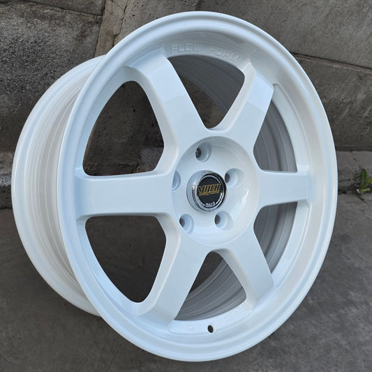 SET DE LLANTAS VOLK TE37. Aro 17 - 5x114. Color Blanco. (509)