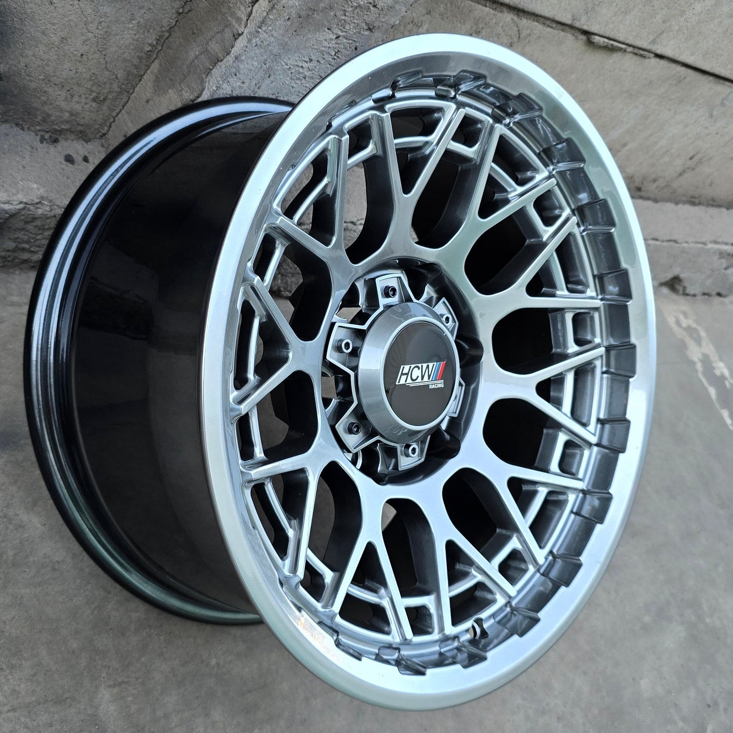 SET DE LLANTAS CODIGO. Aro 16 - 6x139. Color Grafito Metalizado (16N0508D).