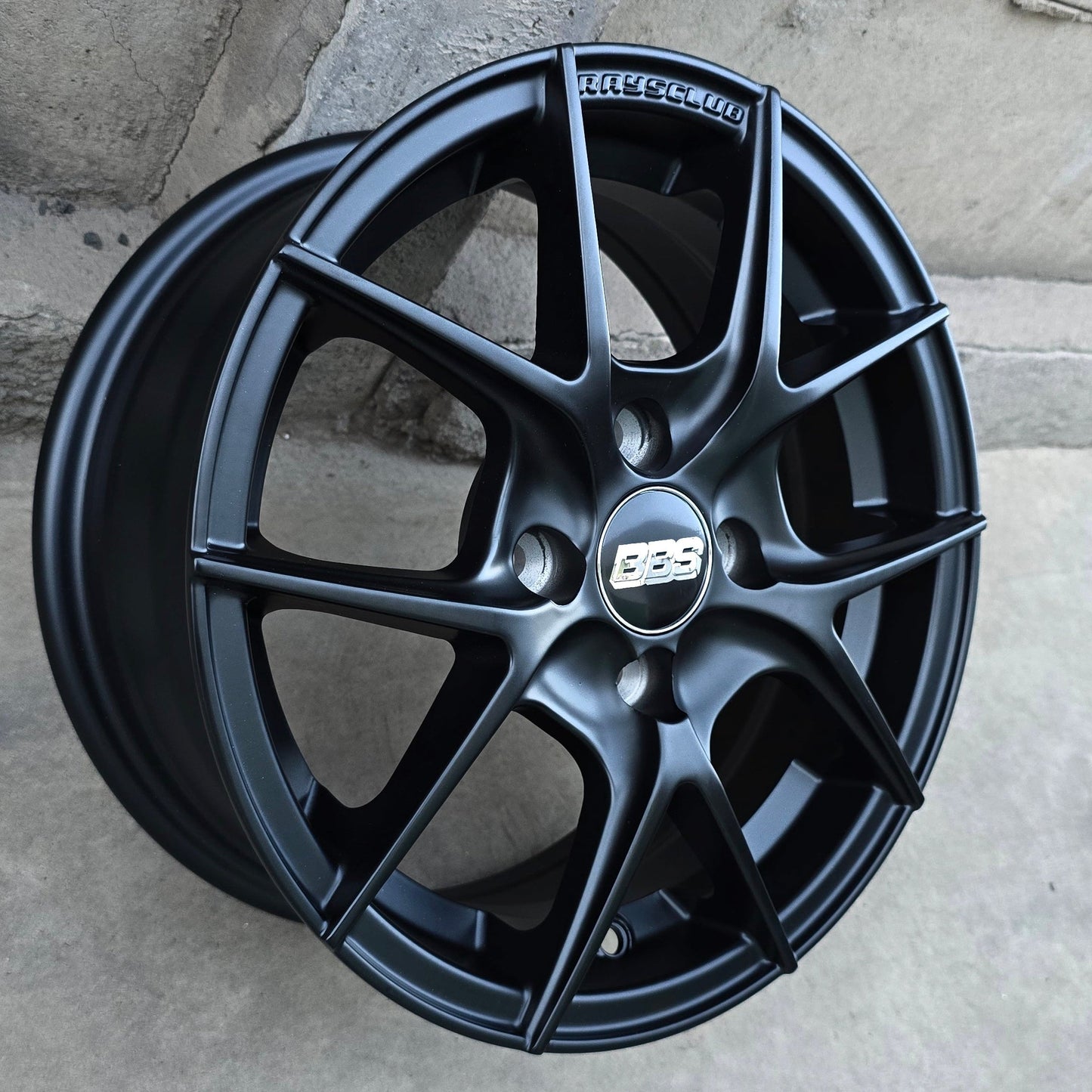 SET DE LLANTAS BBS FIR. Aro 14 - 4x100. Color Negro (14X315A).