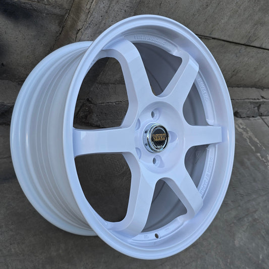 SET DE LLANTAS VOLK TE37. Aro 18 - 5x112. Color Blanco. (VLF08)