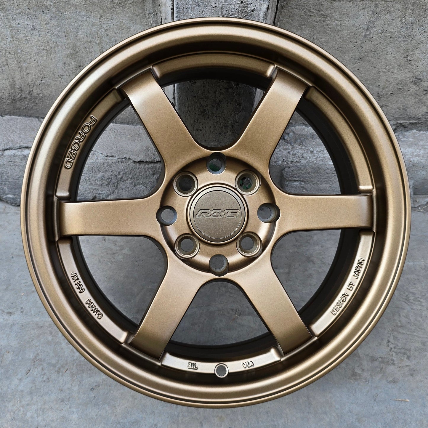 SET DE LLANTAS VOLK RACING TE37. Aro 15 - 4x100, 4x114. Doble Apernadura. Color Bronce. (ZEN TE37)