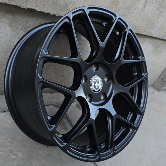 SET DE LLANTAS HRE FF01. Aro 18 - 5x114. Color Negro Mate. (330)