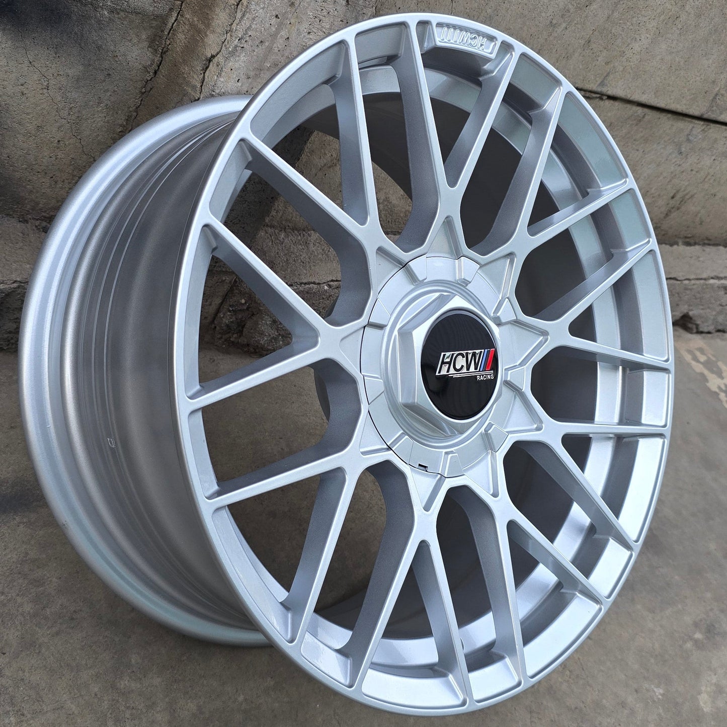 SET DE LLANTAS CODIGO. Aro 17 - 4x100, 4x114. Doble Apernadura. Color Plateado. (17CJCW08A)