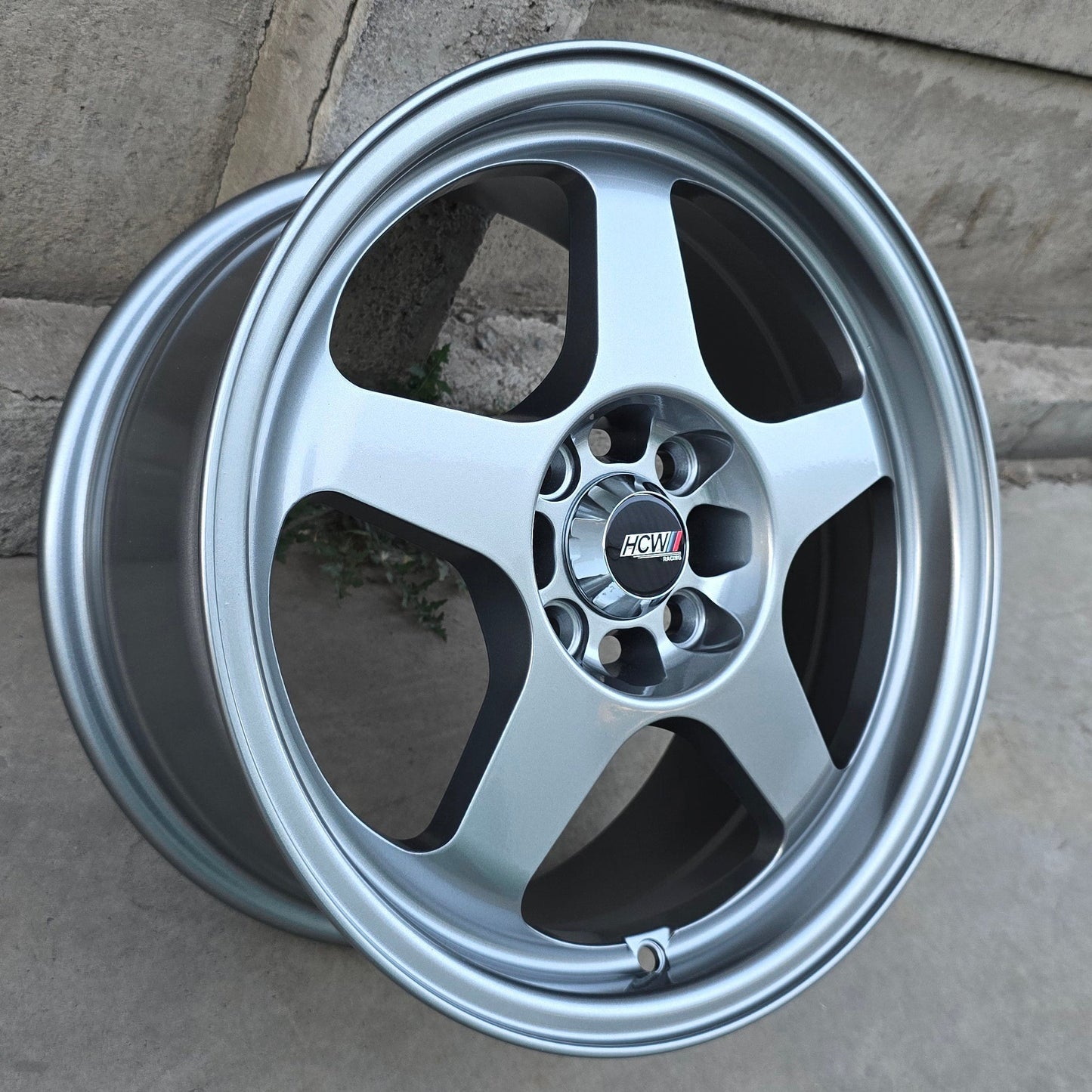 SET DE LLANTAS EVO REGAMASTER. Aro 15 - 4x100. Color Plateado. (15CJCW35B)