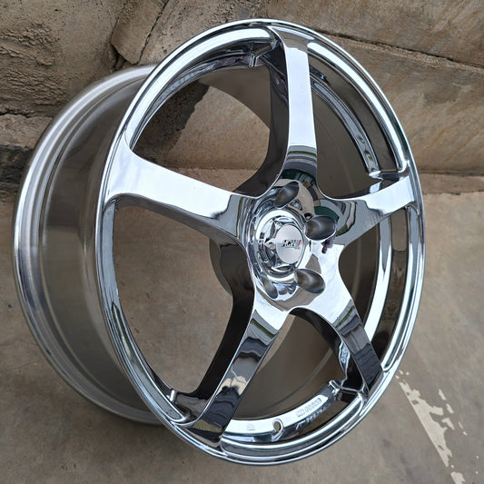 SET DE LLANTAS MODELO 125 COLOR Cromado. Aro 18- 5x114 (125)
