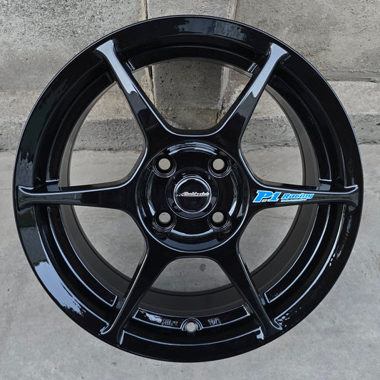 SET DE 4 LLANTAS P1. Aro 15 - 4x100. Color Negro Brillante. (FF68)