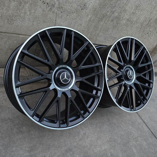 SET DE LLANTAS MERCEDES ASIMETRICAS . Aro 20 - 5x112. Color Negro Aro Cromado. (8123F)