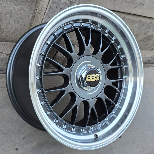 SET DE 4 LLANTAS BBS LEMANS. Aro 17 - 4x100, 4x108. Doble Apernadura. Color Grafito Aro Cromado. (7031)